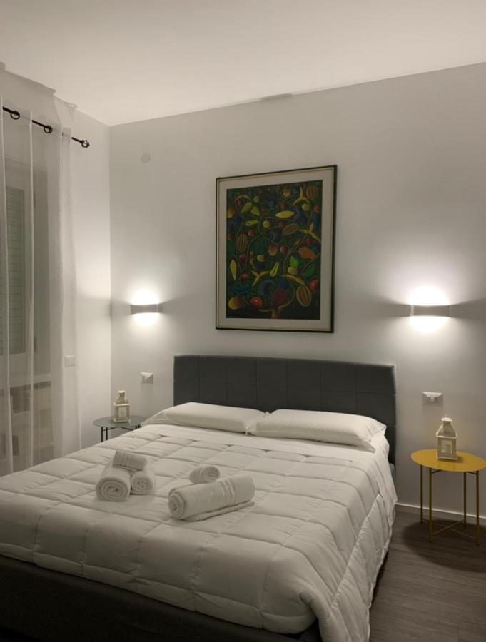 Dante 134 Rooms Cagliari Exteriör bild